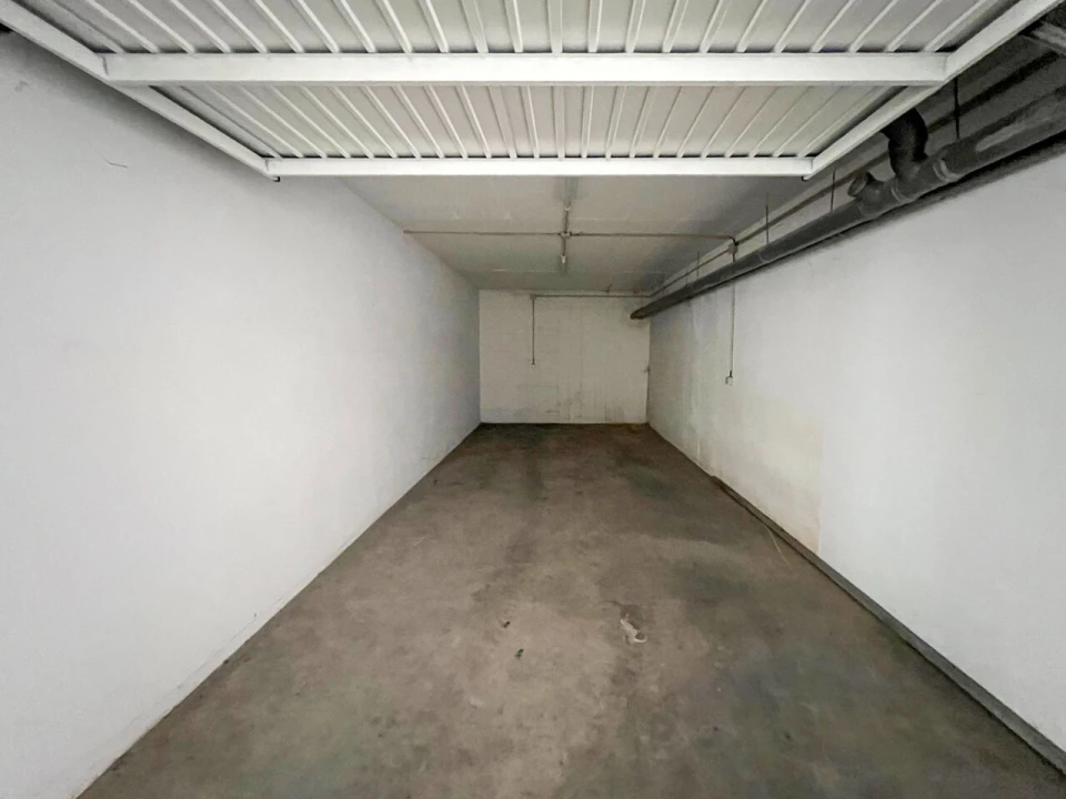 Garagem para Venda em Portimão Foto 3