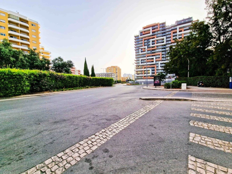 Apartamento T1 para Venda em Portimão Foto 22