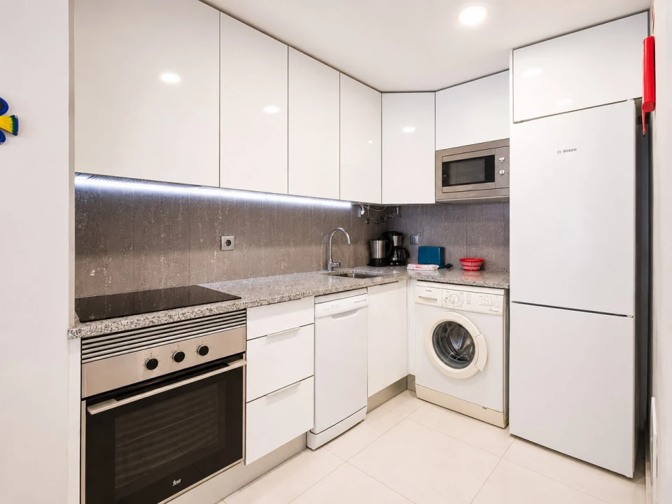Apartamento T1 para Venda em Portimão Foto 8