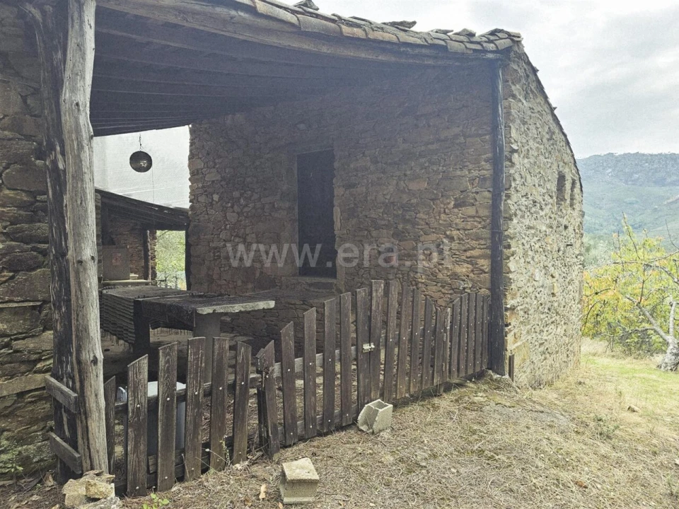Moradia T3 para Venda em Souto da Casa Foto 15
