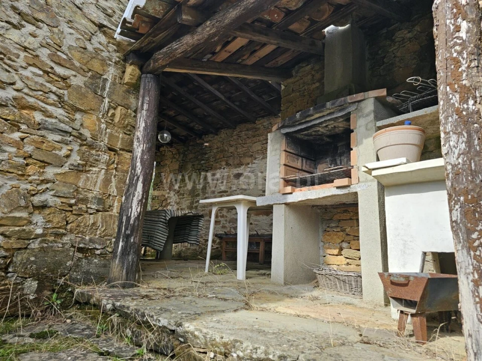 Moradia T3 para Venda em Souto da Casa Foto 13