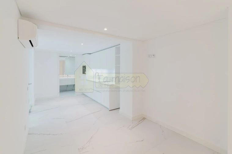 Moradia T5 para Venda em Almancil Foto 34