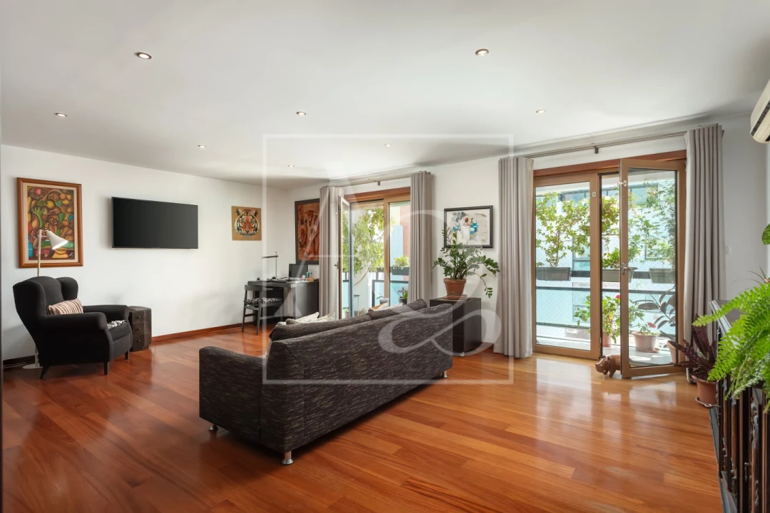 Apartamento T3 para Venda em Carnaxide e Queijas Foto 3
