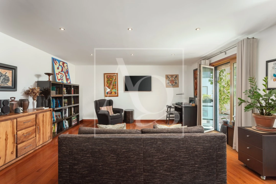 Apartamento T3 para Venda em Carnaxide e Queijas Foto 6