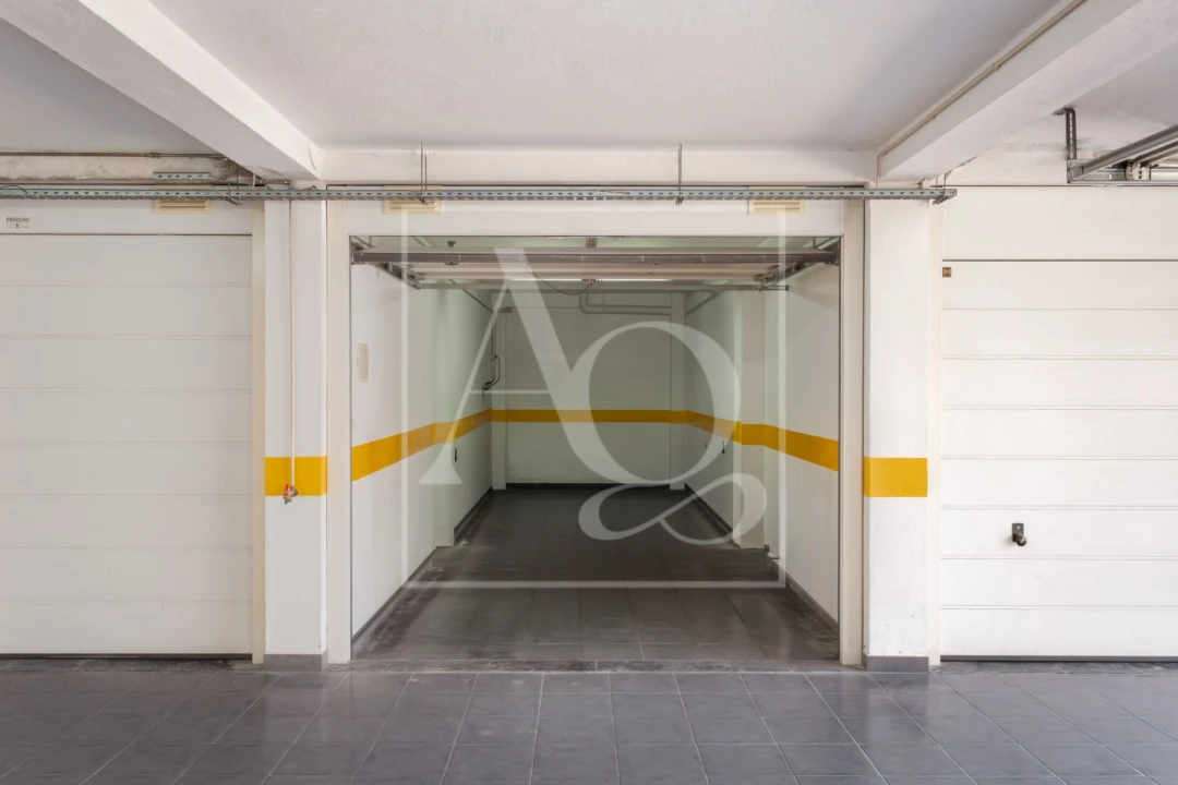 Apartamento T3 para Venda em Carnaxide e Queijas Foto 27