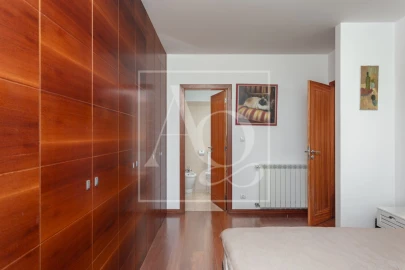 Apartamento T3 para Venda em Carnaxide e Queijas