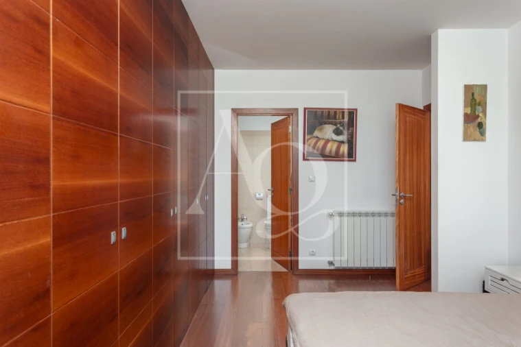 Apartamento T3 para Venda em Carnaxide e Queijas Foto 16
