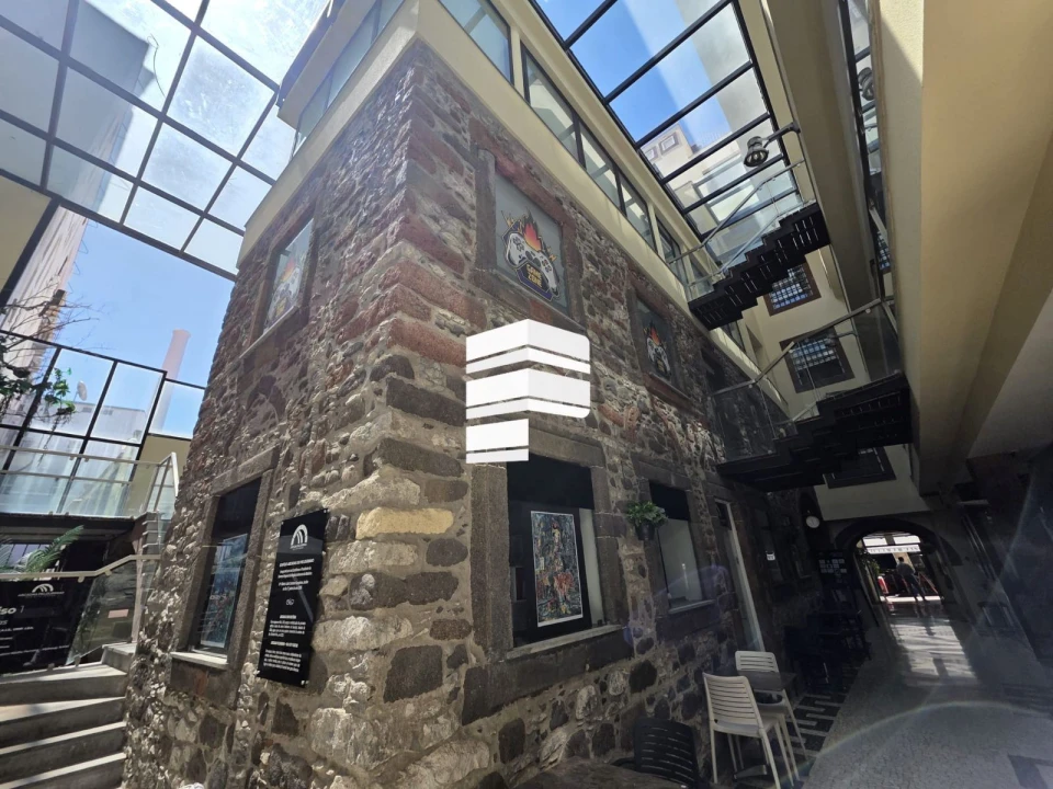 Escritório para Arrendamento em Funchal (Se) Foto 3