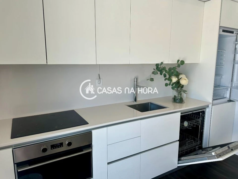 Apartamento T1 para Arrendamento em Charneca de Caparica e Sobreda Foto 12