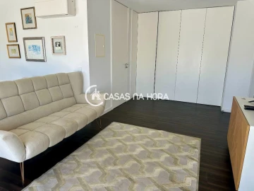 Apartamento T1 para Arrendamento em Charneca de Caparica e Sobreda