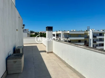 Apartamento T1 para Arrendamento em Charneca de Caparica e Sobreda