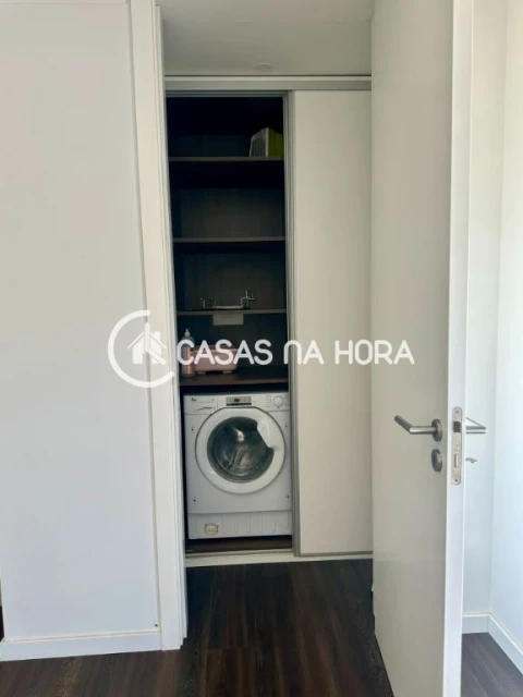 Apartamento T1 para Arrendamento em Charneca de Caparica e Sobreda
