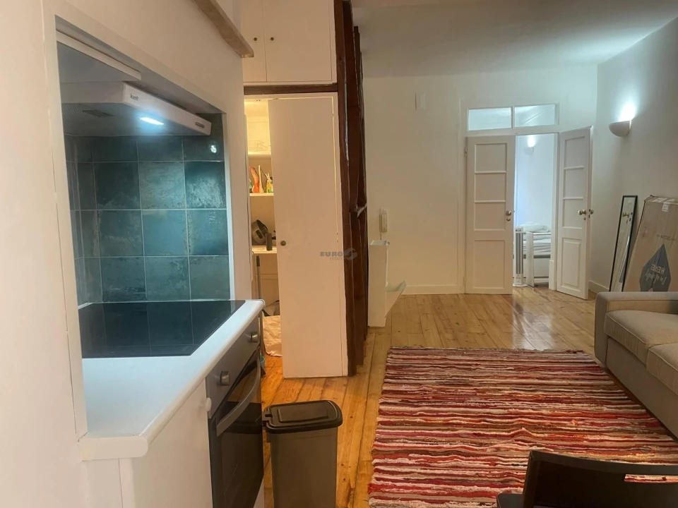 Apartamento T1 para Arrendamento em Estrela Foto 3