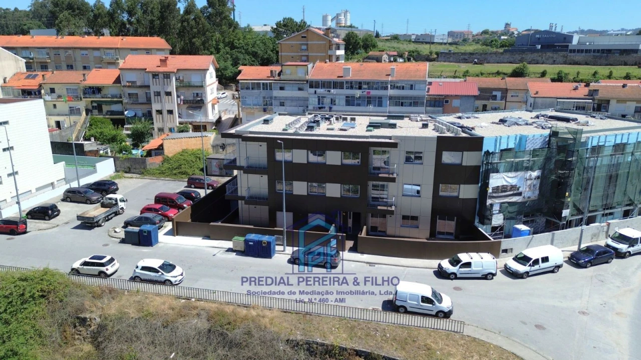 Apartamento T1 para Arrendamento em Rio Tinto Foto 1