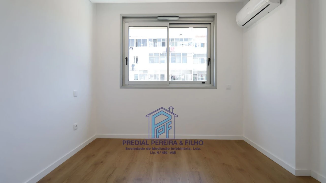 Apartamento T1 para Arrendamento em Rio Tinto Foto 19