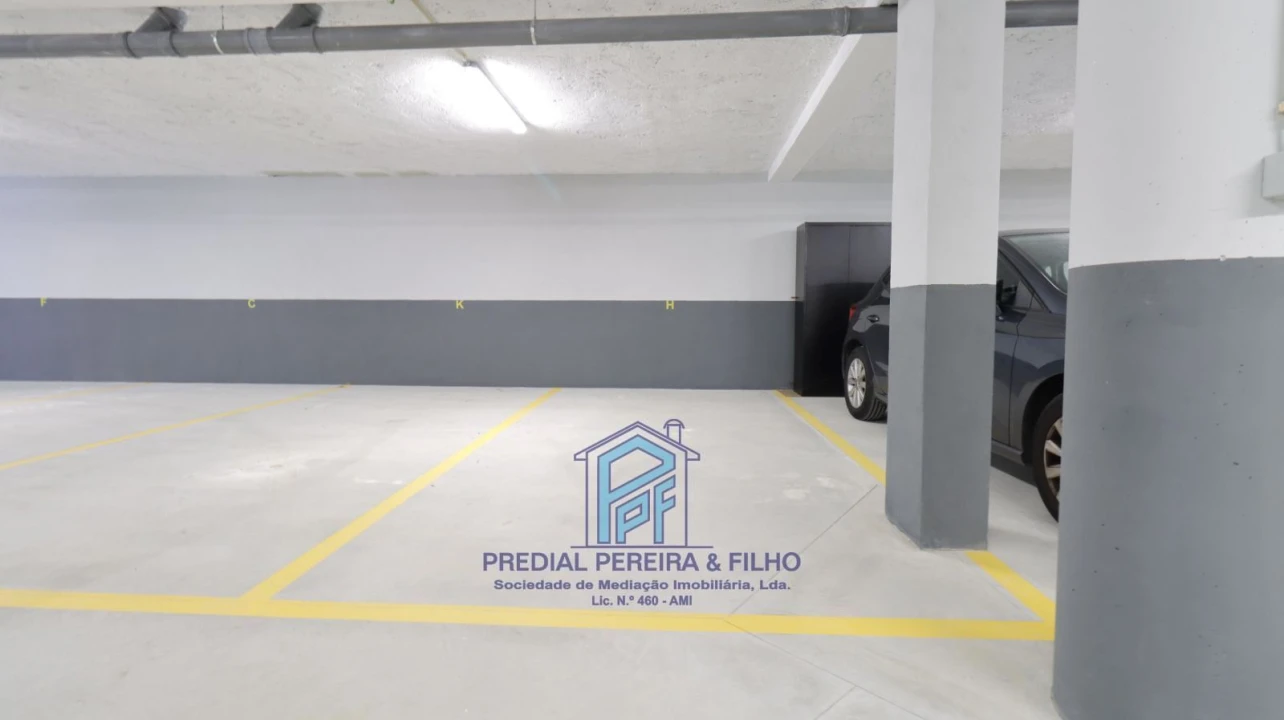 Apartamento T1 para Arrendamento em Rio Tinto Foto 24