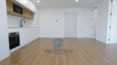 Apartamento T1 para Arrendamento em Rio Tinto