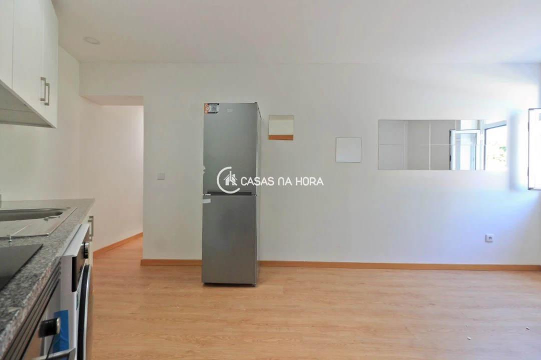 Apartamento T1 para Arrendamento em Aldoar, Foz do Douro e Nevogilde Foto 23