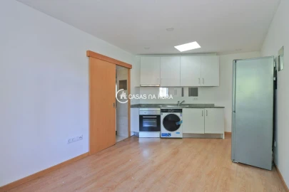 Apartamento T1 para Arrendamento em Aldoar, Foz do Douro e Nevogilde