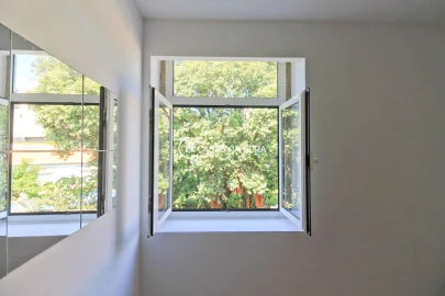 Apartamento T1 para Arrendamento em Aldoar, Foz do Douro e Nevogilde