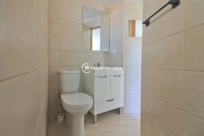 Apartamento T1 para Arrendamento em Aldoar, Foz do Douro e Nevogilde
