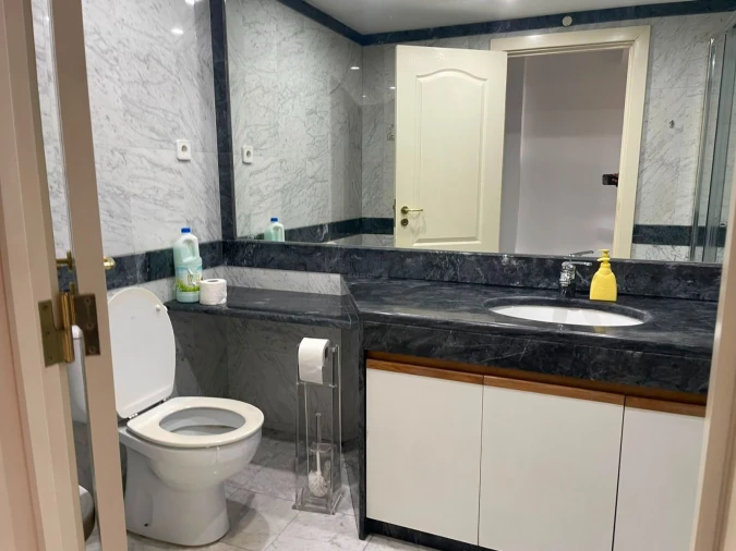Apartamento T1 para Venda em Carcavelos e Parede Foto 8
