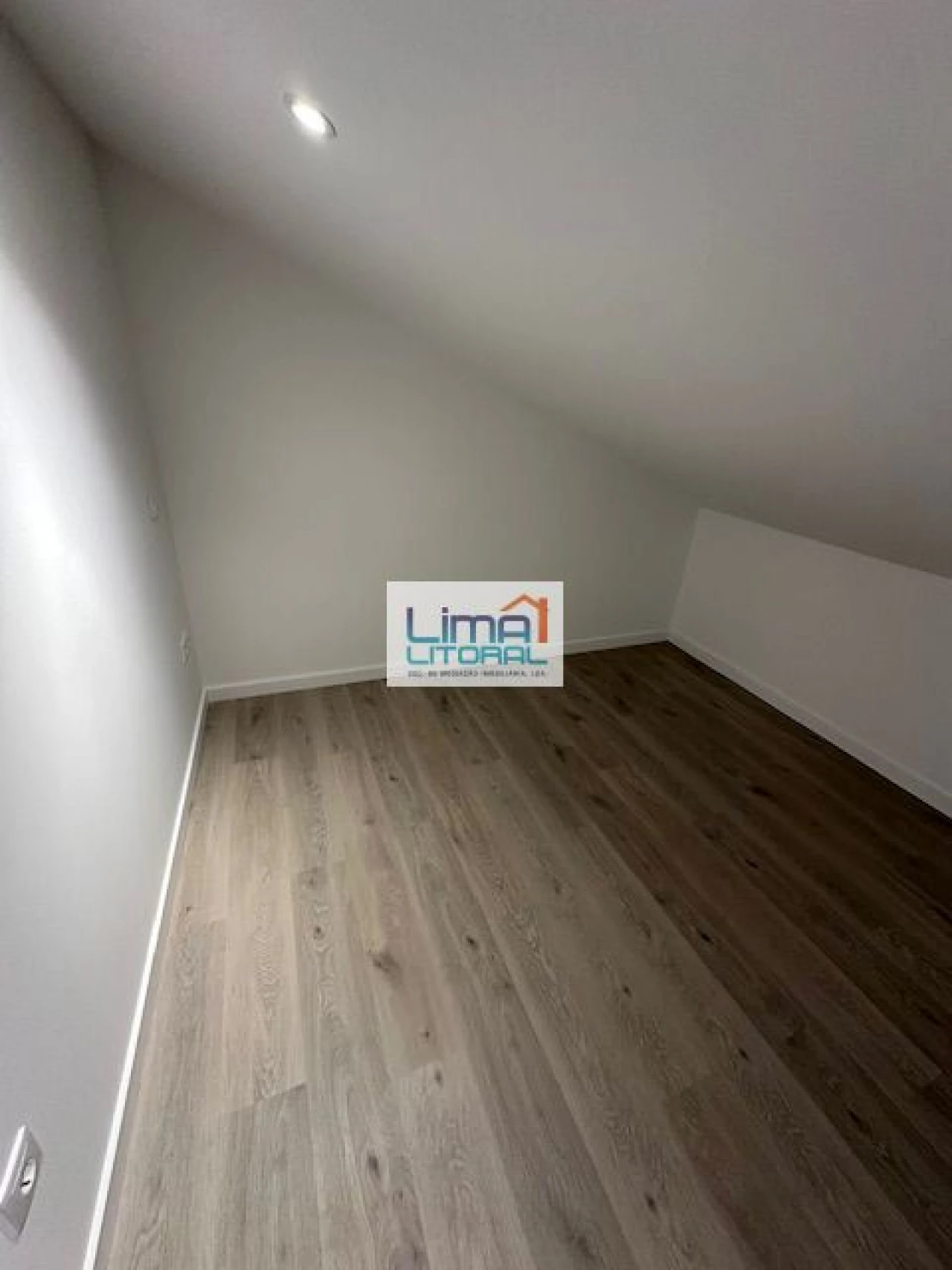 Apartamento T3 para Venda em Marrazes e Barosa Foto 25