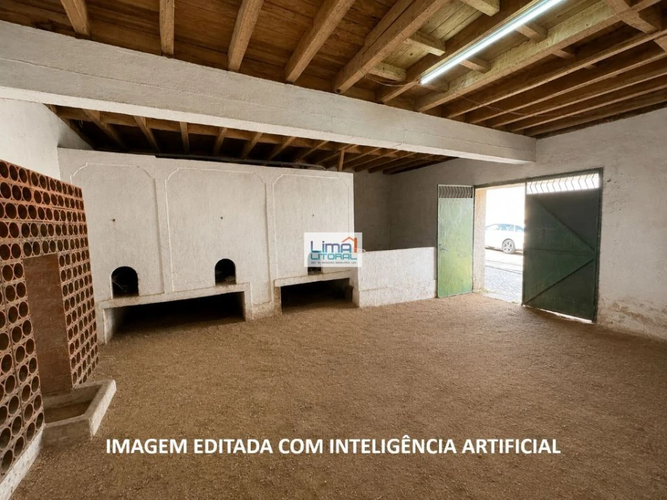 Moradia T3 para Venda em Golpilheira Foto 19