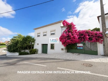 Moradia T3 para Venda em Golpilheira