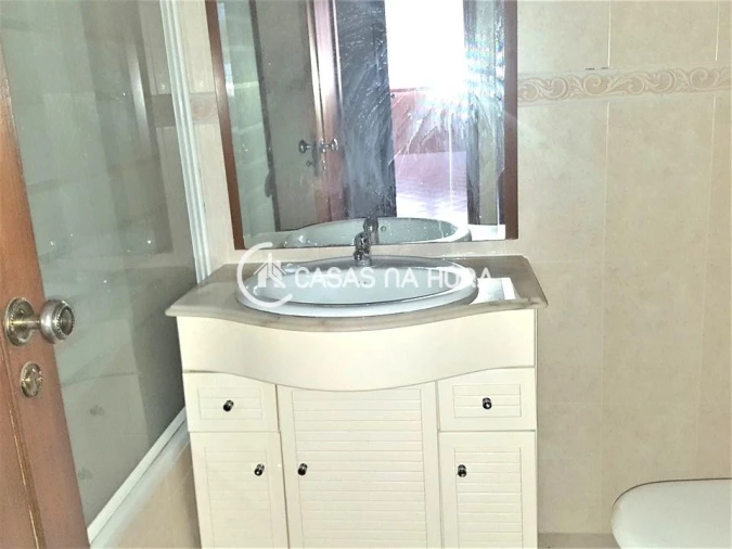 Apartamento T2 para Arrendamento em União das Freguesias de Setúbal Foto 19