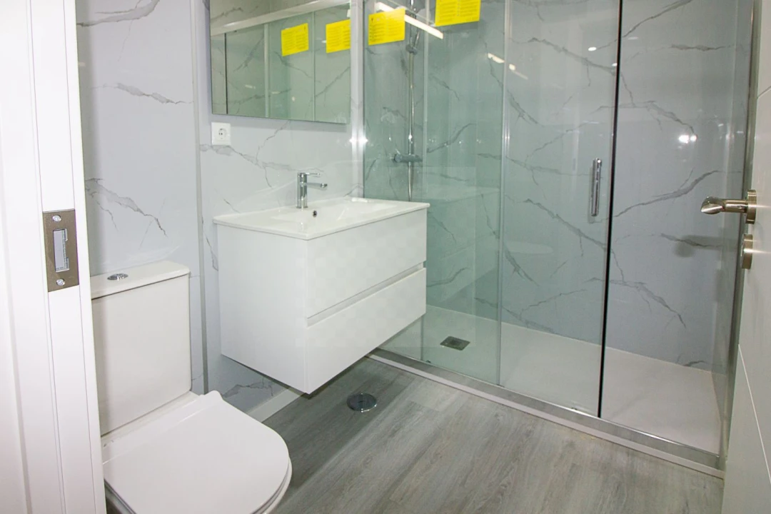 Apartamento T2 para Venda em Corroios Foto 14