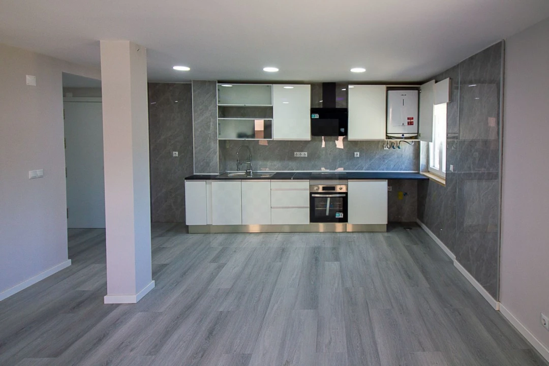 Apartamento T2 para Venda em Corroios Foto 1