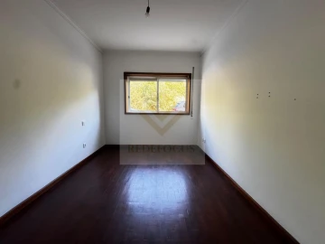 Apartamento T3 para Venda em São João de Ver