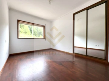 Apartamento T3 para Venda em São João de Ver