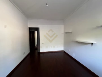Apartamento T3 para Venda em São João de Ver