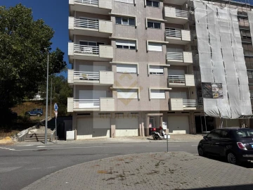 Apartamento T3 para Venda em São João de Ver