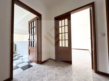 Apartamento T3 para Venda em São João de Ver
