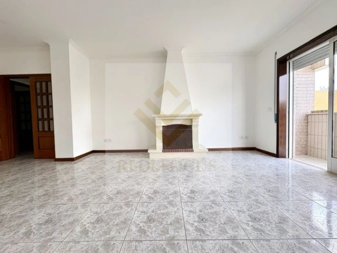 Apartamento T3 para Venda em São João de Ver Foto 4