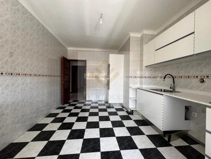 Apartamento T3 para Venda em São João de Ver Foto 10