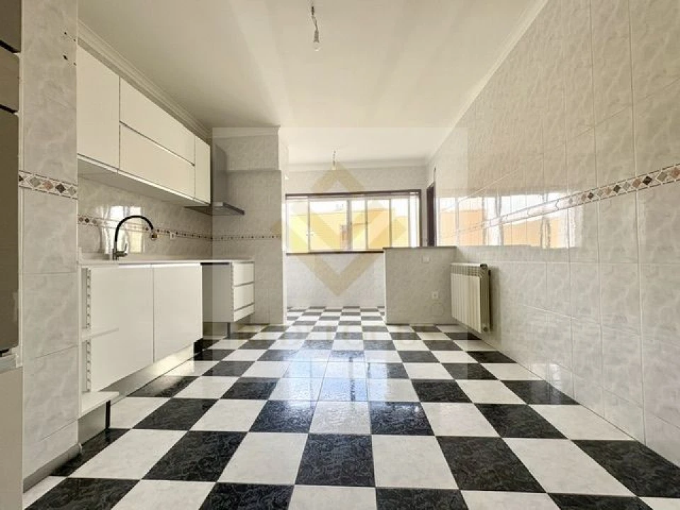 Apartamento T3 para Venda em São João de Ver Foto 9