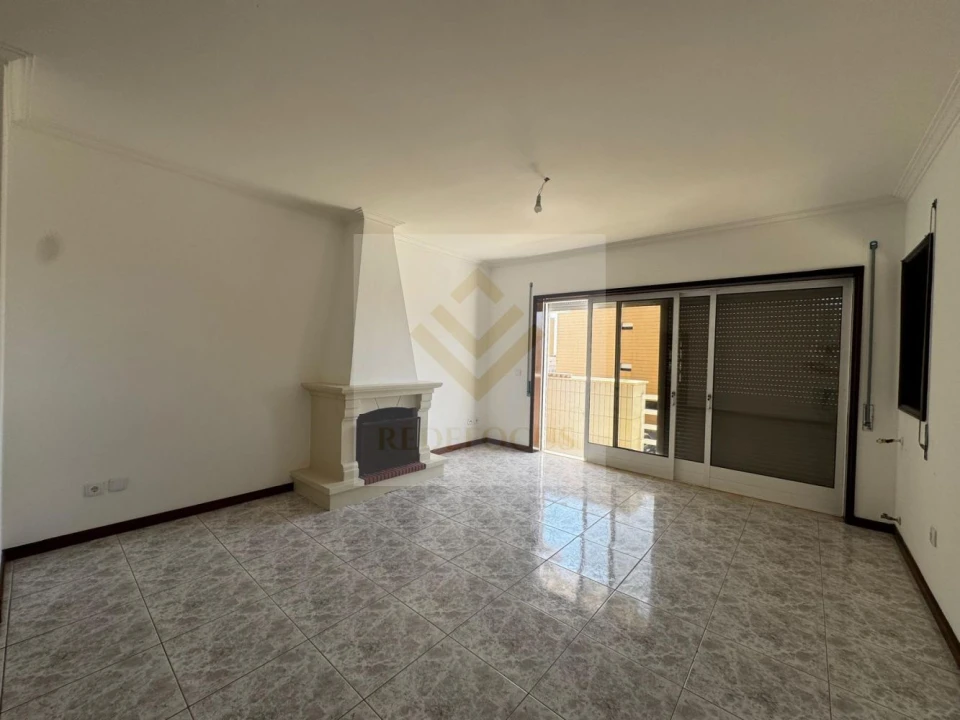 Apartamento T3 para Venda em São João de Ver Foto 3