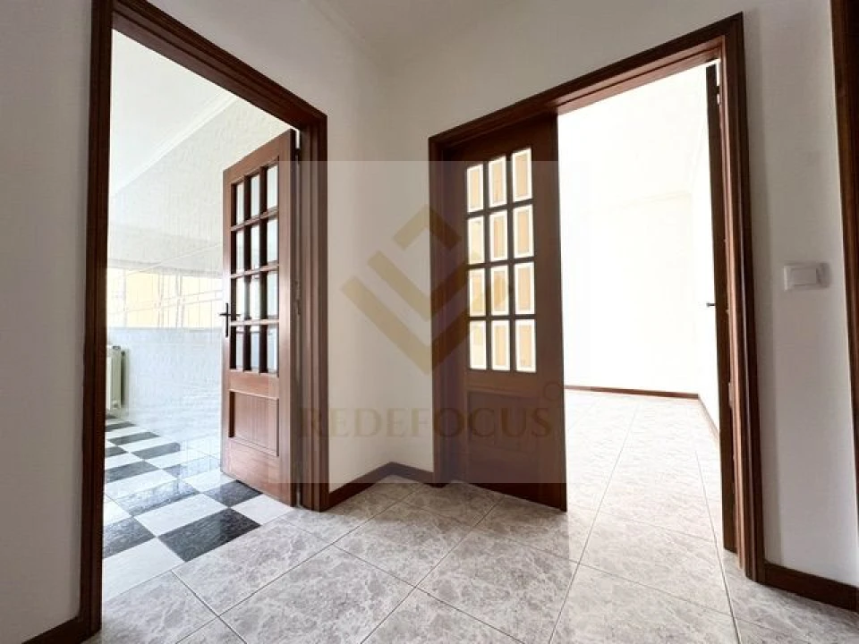 Apartamento T3 para Venda em São João de Ver Foto 8