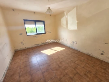 Moradia T4 para Venda em Esgueira
