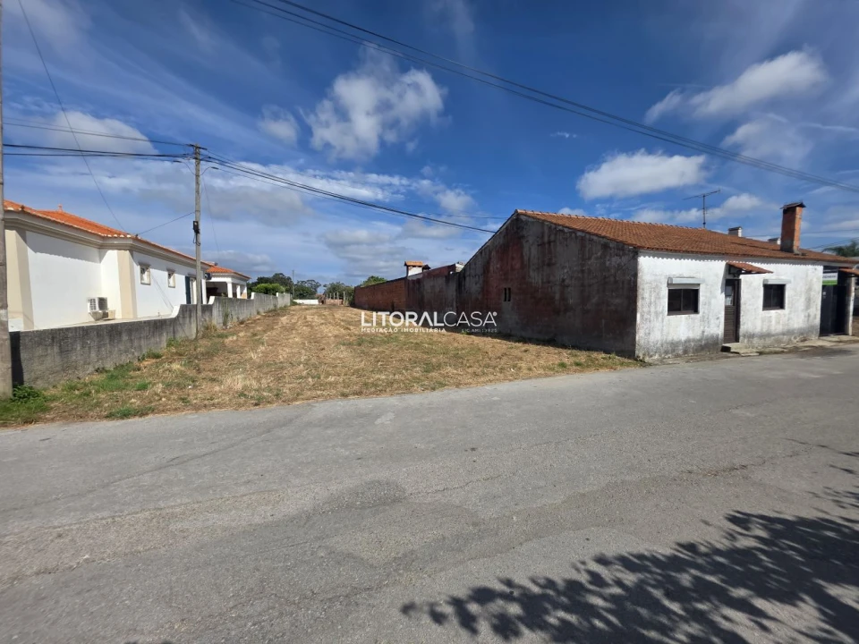 Moradia T4 para Venda em Esgueira Foto 3