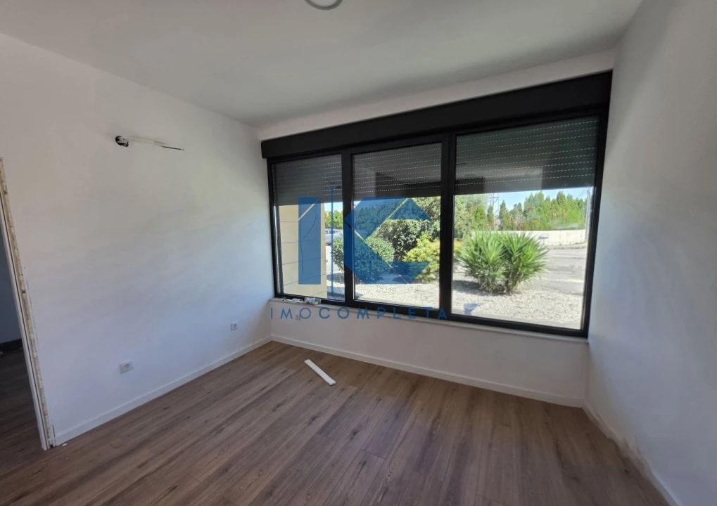 Apartamento T0 para Venda em Recardães e Espinhel Foto 2