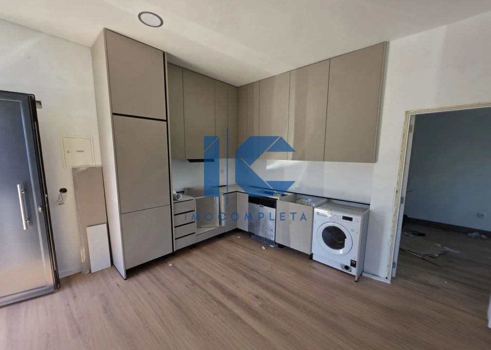Apartamento T0 para Venda em Recardães e Espinhel Foto 1