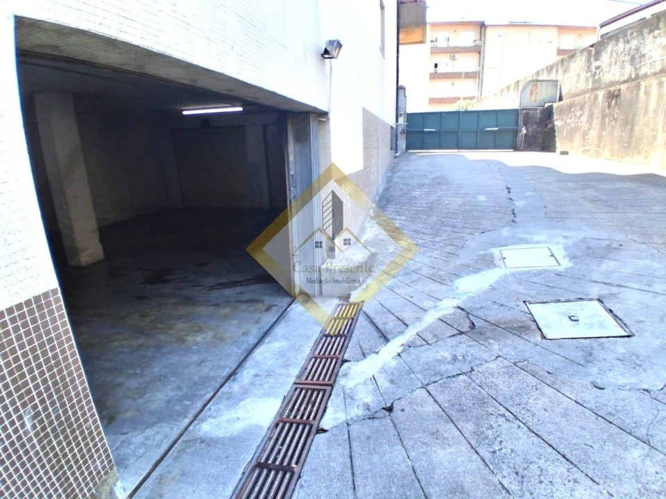 Apartamento T3 para Venda em Fânzeres e São Pedro da Cova Foto 20