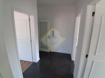 Apartamento T3 para Venda em Fânzeres e São Pedro da Cova