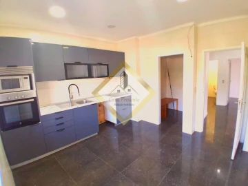 Apartamento T3 para Venda em Fânzeres e São Pedro da Cova