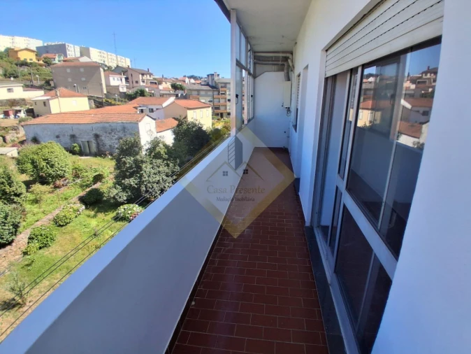 Apartamento T3 para Venda em Fânzeres e São Pedro da Cova Foto 19